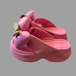 Teddy Bear Charm Pink Bow Platform Flip Flops Beachwear Women’s Size 38.